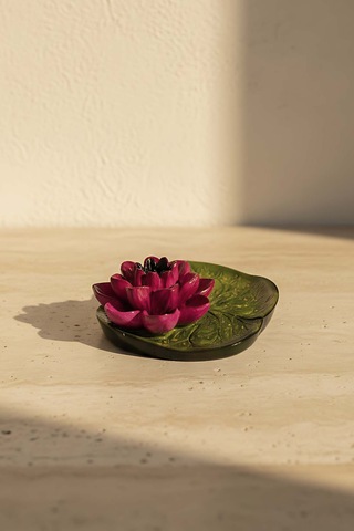 Pembe Lotus Çiçeği Dekoratif Tabak
