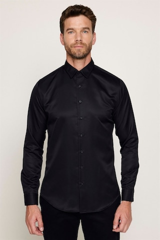 Tudors Slim Fit Uzun Kollu Kolay Ütü Teri Emen Nefes Alan Doku Kravatlık Dört Mevsim Erkek Gömlek Siyah