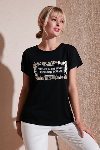 Lela Baskılı Bisiklet Yaka Regular Fit Bayan T Shirt 6671007 Siyah