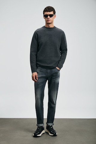 Lufian Erkek Hegel Spor Slim Fit Jean Pantolon 112200265 Gri Gri