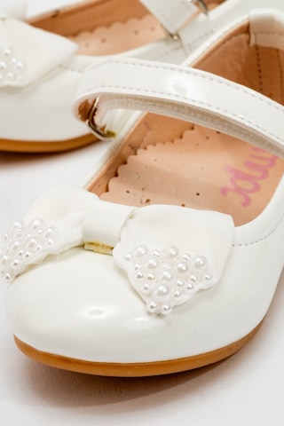 Mnpc Kız Çocuk Beyaz Fashion Babet 25y1b100531 Beyaz
