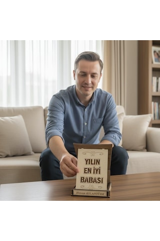 Kişiye Özel Yılın En İyi Babası Ahşap Plaket