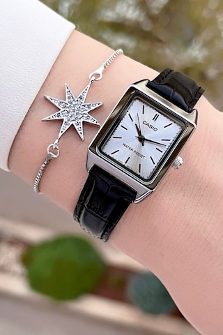 Casio Csıste137 Kadın Kol Saati