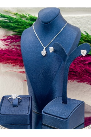 925 Ayar Gümüş Kalpli Zirkon Taşlı 3 Lü Zarif Kadın Takı Seti Gümüş