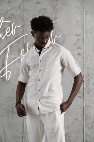 Advante İnce Çizgili Yaka Düğmeli Katlamalı Kol Pamuklu Slimfit Yazlık Keten Gömlek Kahve