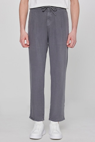 Wrangler Regular Fit Normal Bel Düz Paça Pantolon Erkek Pantolon W261016 793 Koyu Gri