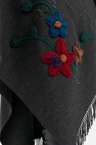 Desen Triko Kadın Örgü Çiçek İşlemeli Püsküllü Şal 24073 K.füme K.füme Koyu Füme