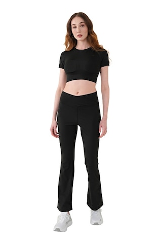 Musclecloth Aura Cross Crop T-shirt Siyah