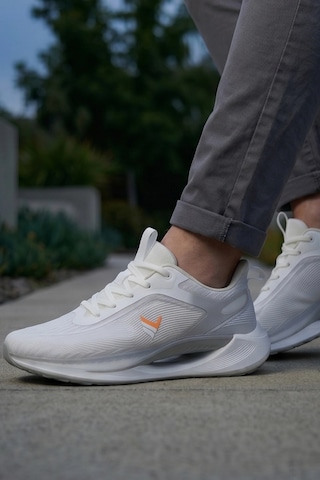 In Step Air-stride Pro: Erkek Ultra Hafif Koşu Ve Günlük Yürüyüş Ayakkabısı - Kristal Beyaz
