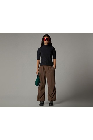 The North Face W S/s Mock Neck Slim Tee Kadın Outdoor Tişörtü Nf0a89c3jk31 Siyah SIYAH Siyah
