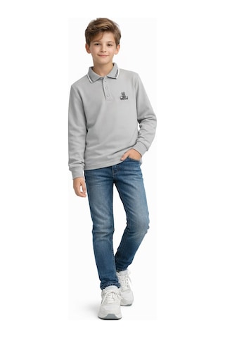 İrem Çocuk Giyim Erkek Çocuk Brooklyn Yazılı Polo Yaka Yakası Çizgi Desenli Gri Renk Polo Yaka Sweatshirt Gri