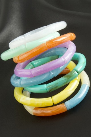 Zr Model Silindir Plastik Bileklik Çok Renkli 12785855