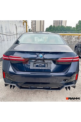 Bmw G60 Mp Difüzör - Parlak Karbon