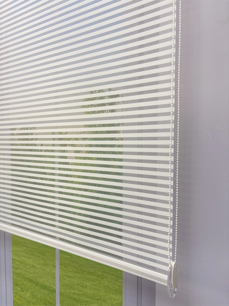 Luna Serisi Beyaz Tül Siyah Stor Perde Işık Kontrollü, Çift Mekanizmalı, Kolay Montaj Siyah