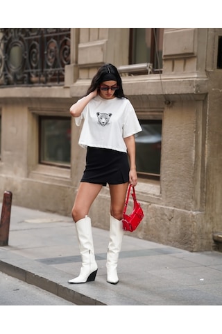 Kadın Bisiklet Yaka Kısa Kollu Oversize Crop Tshirt Ekru