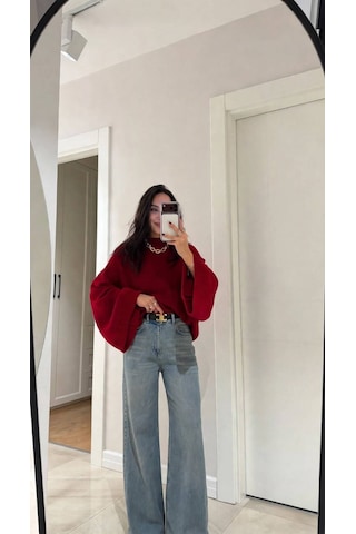 Marka Model Yarasa Kol Crop Kazak Kırmızı