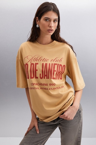 GRIMELANGE Malıka Kadın %100 Organik Pamuklu Şehir Tema Baskılı Oversize Bisiklet Yaka Bej T-shirt Bej