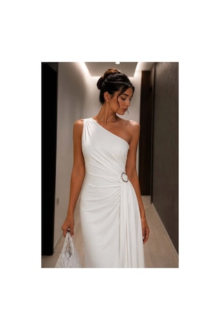 Lior Design Kadın Sade Tek Omuz Kemerli Maxi Abiye Elbise Beyaz