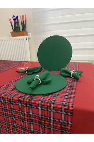 Kırmızı Masa Örtüsü ,ekose Runner , Yeşil Supla Seti , Peçete 4 Kişilik
