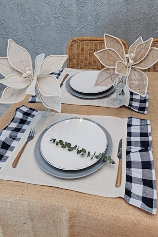 Amerikan Servisi Fırfırlı Retro 4 Lü Siyah