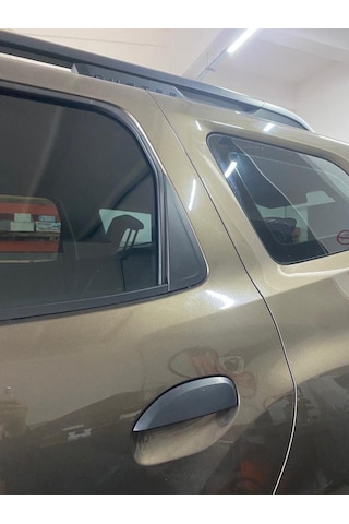 intakrom Dacia Duster Krom Cam Kelebek Üçgeni 2018 ve Üzeri
