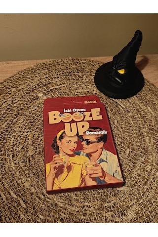 Booze Up İçki Oyunu Romantik - Kese Hediyeli 50 Kart Çiftler İçin Eğlenceli Kart Oyunu