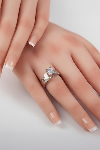 Altı Üç Şeritli Rodyumlu 925 Ayar Gümüş Bayan Alyans Yüzük -7966