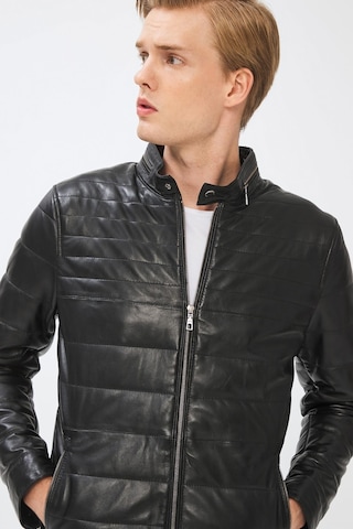 Drake Siyah Deri Mont 111528 001