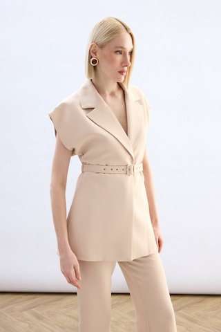 Sateen Kemerli Uzun Yelek - Bej-136851 Bej