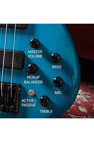 Cort C5 Deluxe Bk Bas Gitar 5 Telli Aktif - Siyah