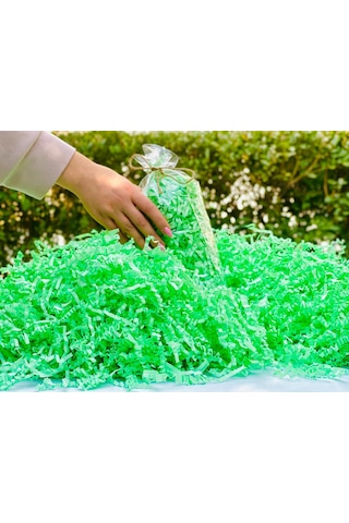 Yeşil Z Zigzag Kırpık Kağıt 100 Gr Hediye Kutu İçi Dolgu & Süsleme