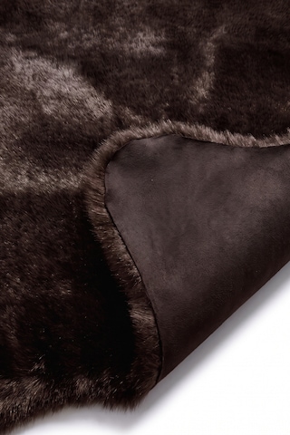 Merplush Peluş Post Halı 120x150 Cm Süet Taban Yumuşak Kürk Görünümlü Yatak Odası Halısı Acı Kahve
