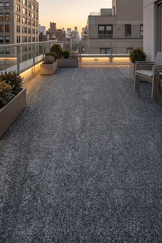 Grass Dekoratif Suni Çim Halı Balkon Bahçe Teras İç Dış Mekan Gri Yapay Çim Halı 7 Mm
