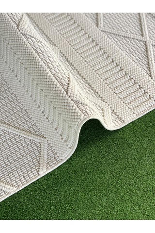 Woolen Tual Anti Alerjik Bukle Halı 8404 Krem Renkli