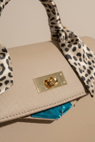 Vellabags Bej Kadın El Çantası Gold Kilitli, Leopar Fular Detaylı Şık Modern Tasarım Bej - Pembe