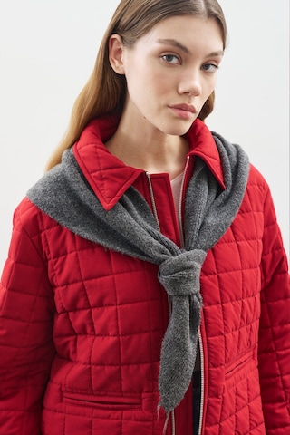 Üçgen Formlu Atkı Antrasit Antrasit