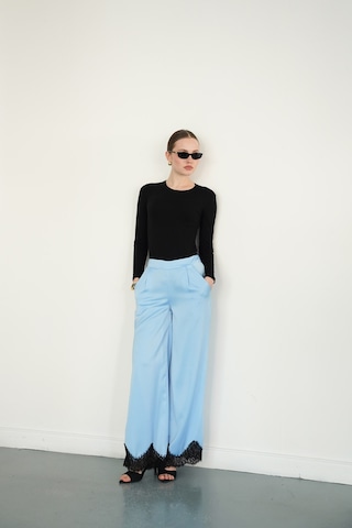 Verymoda Paçası Dantelli Saten Pantolon D2969 Mavi