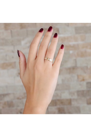 Zirkon Taşlı Geometrik Tasarım Gold Renk 925 Ayar Gümüş Bayan Yüz (429500770)