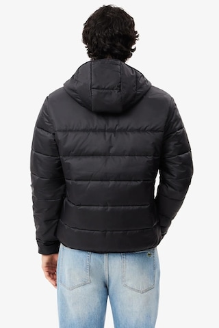 Lacoste Water Resistant Syntehic Fill Jacket Sabit Kapüşonlu Su İtici Erkek Mont Siyah