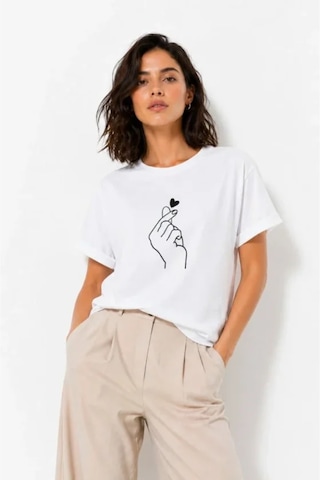 Butik İstanbul Kore Parmak Kalp Aşk Temalı Minimal Baskılı Tişört Yazlık Kısa Kol T-shirt - Beyaz