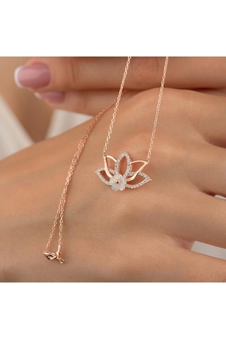 Gümüş Pazarım Lotus Çiçeği Kadın Gümüş Kolye