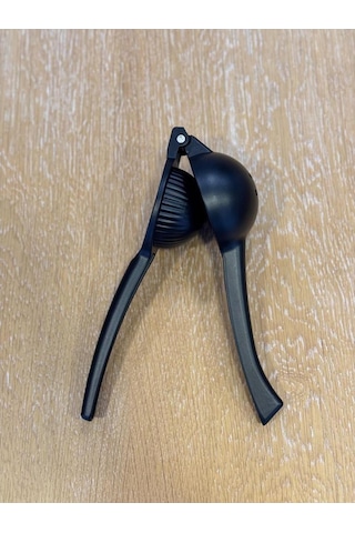 Mien Metal Limon Sıkacağı Siyah