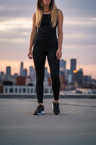 Huf Kadın Spor Ayakkabı Z255705 Siyah Beyaz