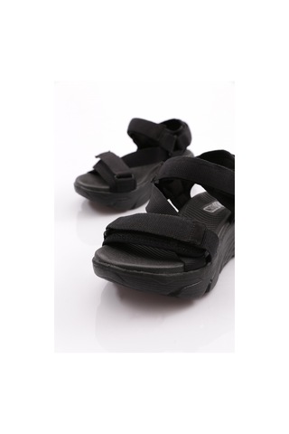 Dgn Ss0001-0178 Kadin Cirtli Sandalet Siyah