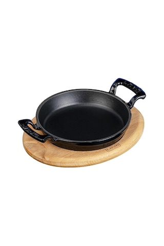 Lava Yuvarlak Kulplu Tava ve Ahşap Altlıklı. Çap(Ø) 20cm. -