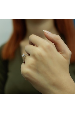 Lova E Renk 0,31 Karat Pırlanta Tektaş Yüzük - HRD Sertifikalı - 1020052