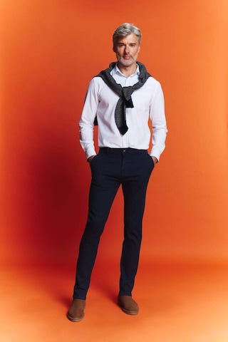 Defacto Regular Fit Oxford Basic Düz Uzun Kollu Beyaz Gömlek B1873AX23AUWT82 Beyaz