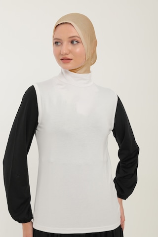 Sonbaharmoda Kadın Sıfır Kollu Yarım Balıkçı Yakalı Penye Likralı Body - Beyaz Beyaz