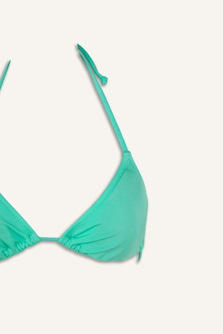 Defacto Regular Fıt Üçgen Bikini Üstü T3666az26smgn1101 Yeşil-gn1101