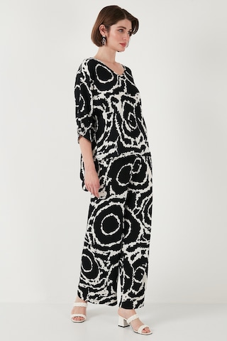 Lela Desenli Regular Fit Truvakar Kol V Yaka Alt-Üst Bayan Takım 5865357 Siyah